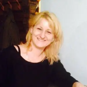 zuzkaaa 300x300 1